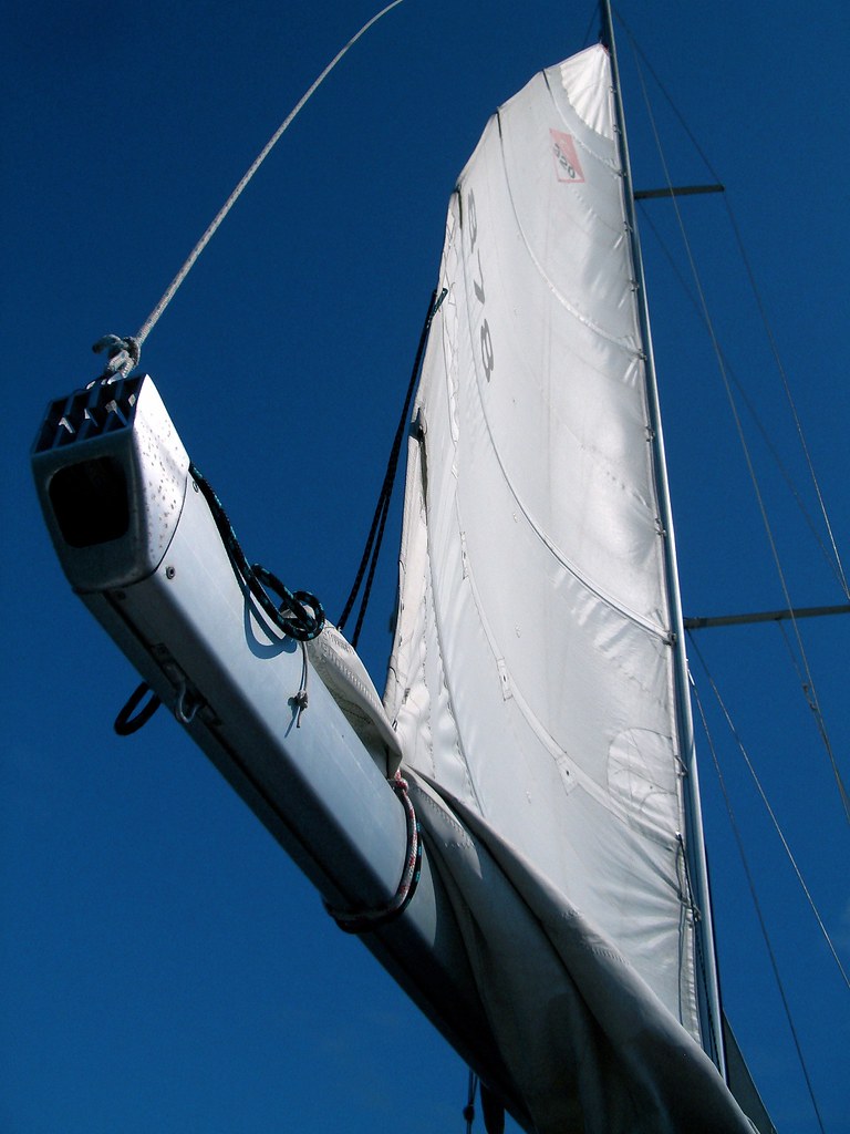 Catalina 320